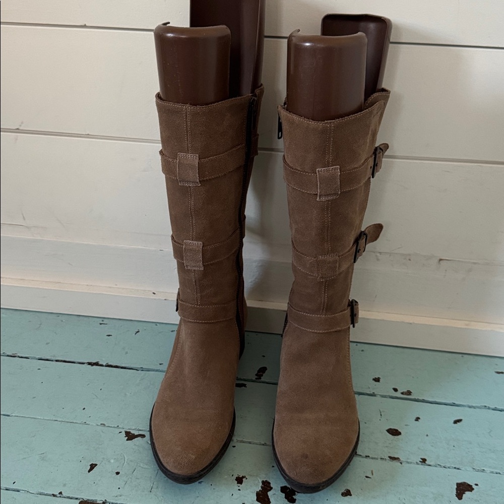 GEOX EU 361/2 (US 6.5) Suede Mid Calf Adjustable Buckles - Picture 4 of 17